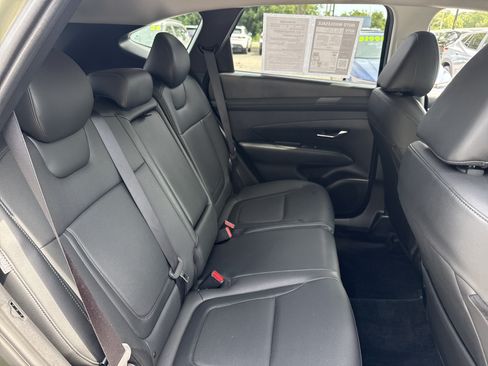 Used 2025 Hyundai Tucson SEL FWD image 10