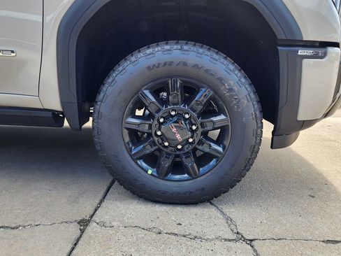 New 2026 GMC Sierra 2500 AT4 w/ AT4 Premium Plus Package AWD/4WD image 54