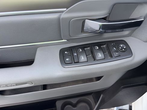 Used 2015 RAM 1500 Big Horn RWD image 23