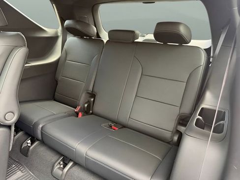 New 2026 Chevrolet Traverse LT AWD/4WD image 40