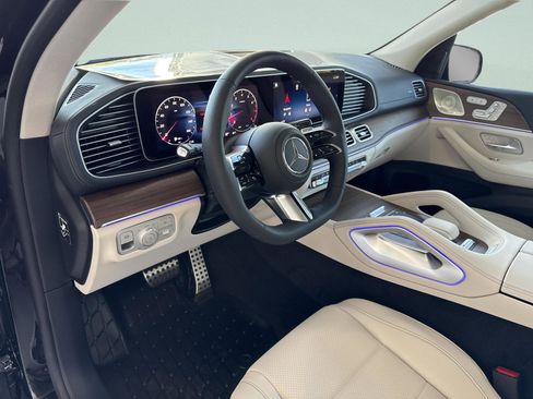 New 2026 Mercedes-Benz GLS 450 GLS 450 image 17