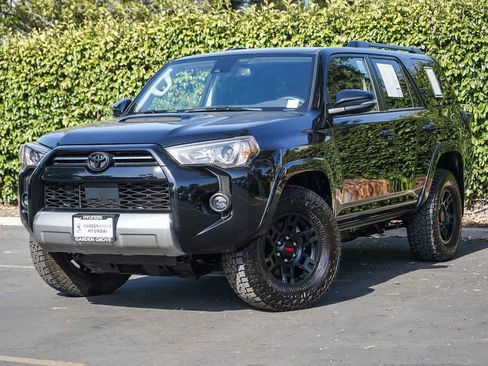Used 2024 Toyota 4Runner TRD Off-Road Premium w/ Moonroof Package AWD/4WD image 1