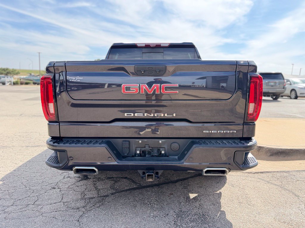 Used 2023 GMC Sierra 1500 Denali w/ Technology Package AWD/4WD image 5