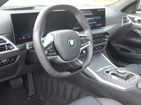 Used 2025 BMW 430i Convertible image 4