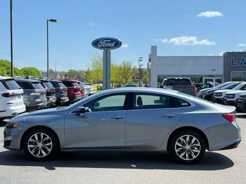 Used 2024 Chevrolet Malibu LT FWD image 35