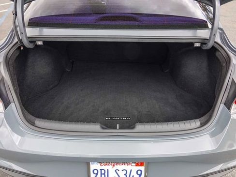 Certified 2023 Hyundai Elantra Limited FWD image 26