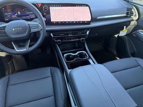 New 2026 Chevrolet Traverse LT w/ Midnight/Sport Edition image 40