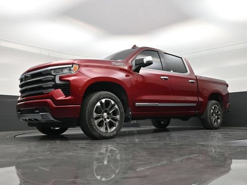 Used 2024 Chevrolet Silverado 1500 High Country RWD image 20