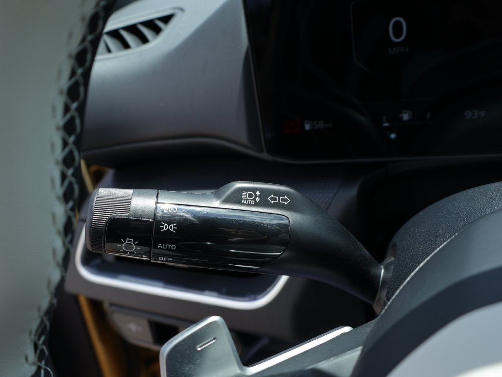 New 2026 Kia K4 GT-Line w/ GT-Line Premium Package FWD image 28