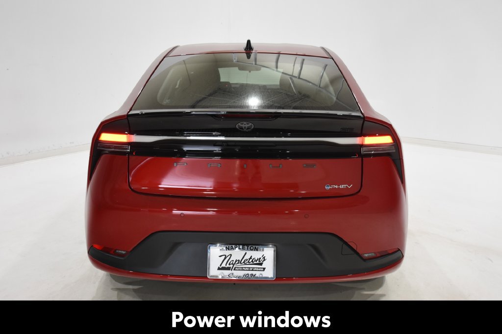 New 2027 Toyota Prius Plug-In Hybrid FWD image 5