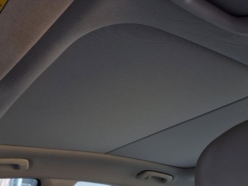 Used 2016 Hyundai Genesis 3.8 w/ Option Group 04 image 17