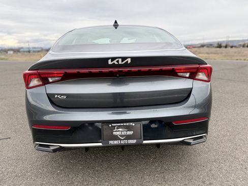 Used 2022 Kia K5 LXS FWD image 9