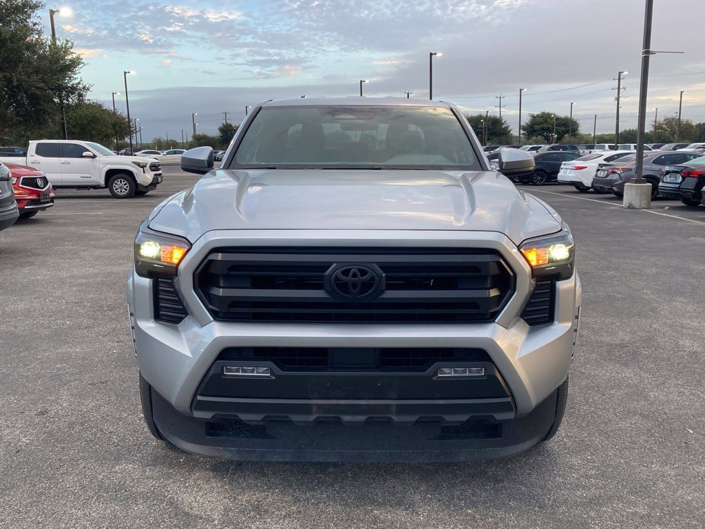 Used 2026 Toyota Tacoma SR5 RWD image 2