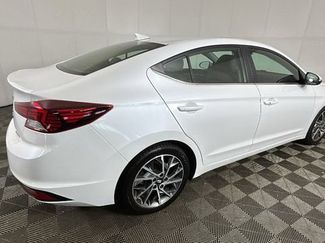 Used 2020 Hyundai Elantra Limited w/ Ultimate Package 03 FWD video 2