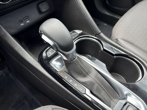 Used 2025 Buick Encore GX Preferred FWD image 37