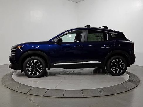 New 2026 Nissan Kicks SV AWD/4WD image 2