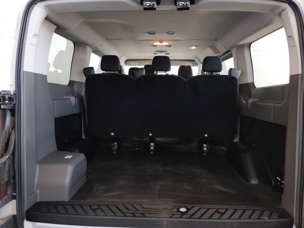 Used 2020 Ford Transit 150 XL RWD image 17