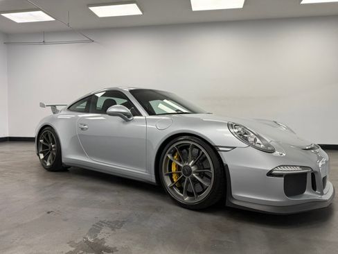 Used 2014 Porsche 911 GT3 RWD image 25