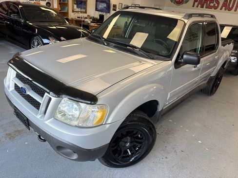Used 2002 Ford Explorer Sport Trac 4x4 image 6