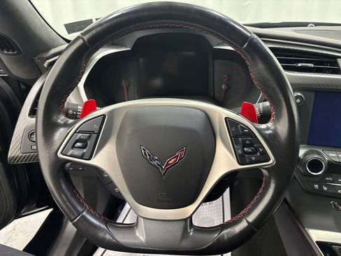 Used 2018 Chevrolet Corvette Stingray Convertible image 14