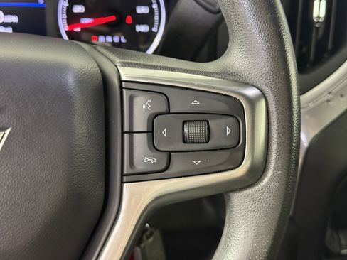 Used 2022 Chevrolet Silverado 1500 Custom w/ Safety Confidence Package RWD image 17