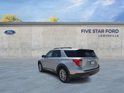 Used 2020 Ford Explorer XLT w/ Equipment Group 202A RWD image 6