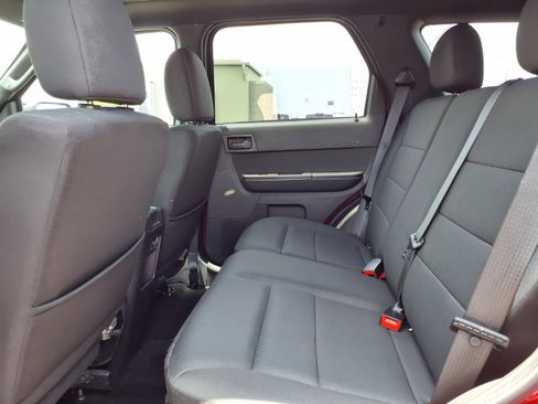 Used 2012 Ford Escape XLT FWD image 12