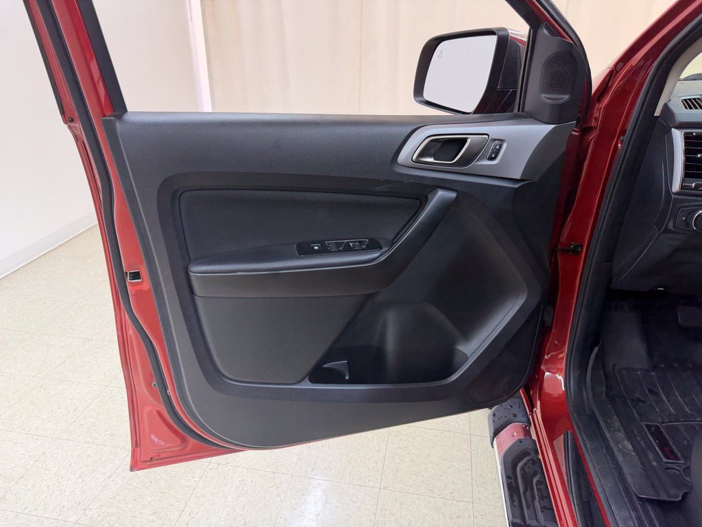 Used 2019 Ford Ranger XLT w/ Equipment Group 302A Luxury AWD/4WD image 15