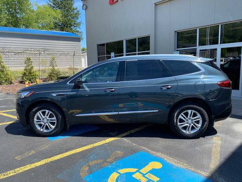 Used 2018 Buick Enclave Essence AWD/4WD image 15