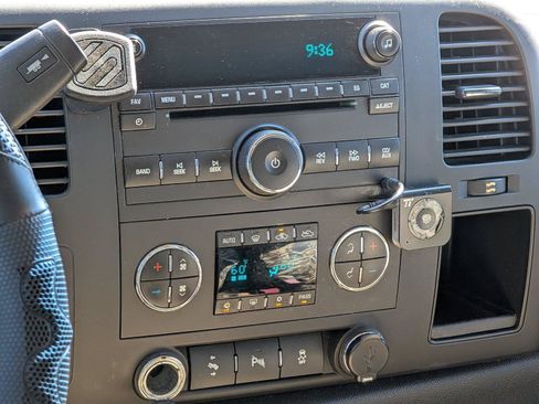 Used 2013 GMC Sierra 1500 SLE AWD/4WD image 13