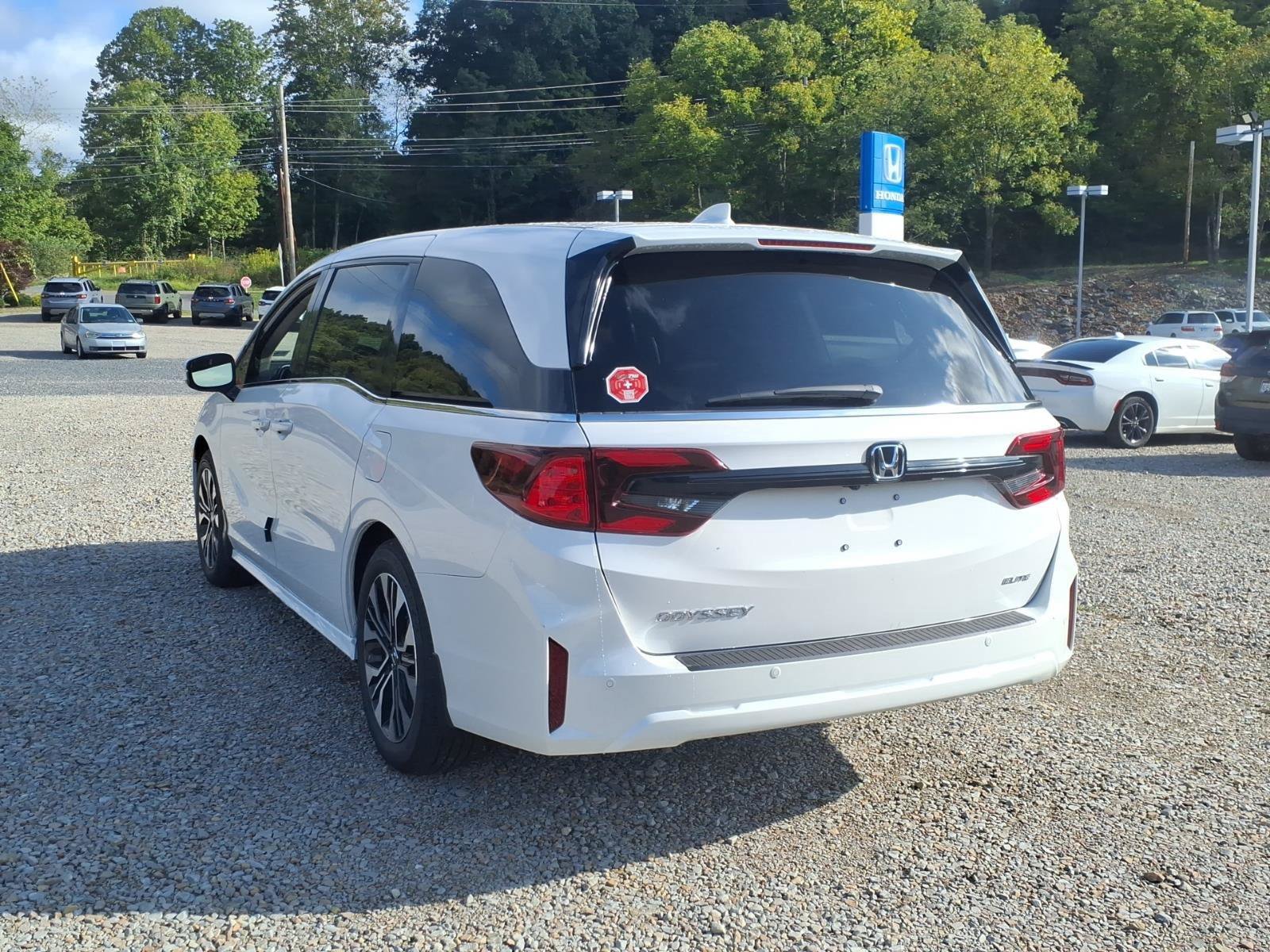 New 2026 Honda Odyssey Elite image 6