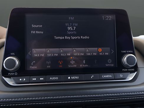 Used 2021 Nissan Rogue SV AWD/4WD image 14