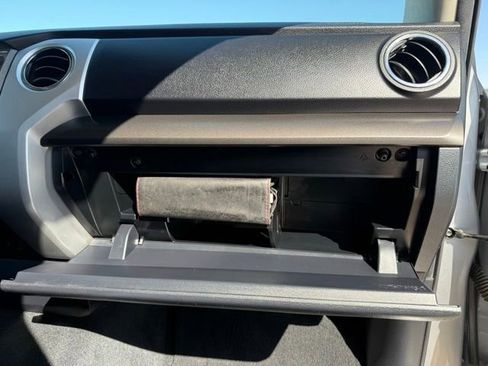 Used 2019 Toyota Tundra SR5 AWD/4WD image 28