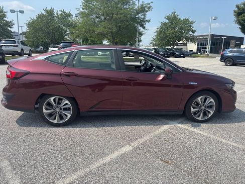 Used 2018 Honda Clarity Plug-In Hybrid image 5
