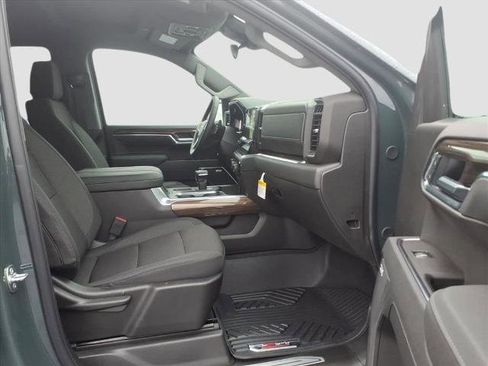 New 2026 Chevrolet Silverado 1500 LT Trail Boss w/ Convenience Package II image 10