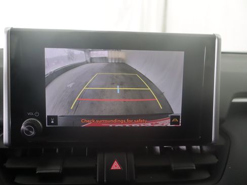 Used 2024 Toyota RAV4 XLE image 19