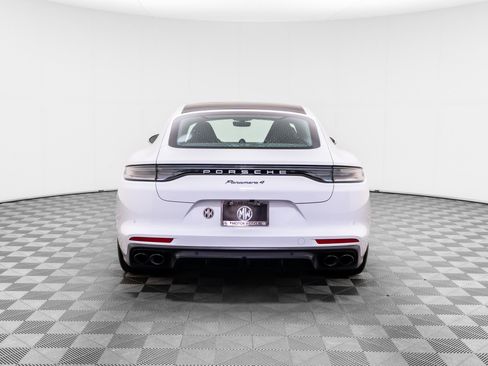 Certified 2023 Porsche Panamera 4 Platinum Edition AWD/4WD image 9