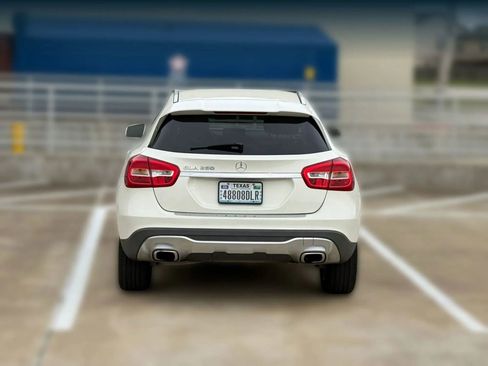 Used 2018 Mercedes-Benz GLA 250 image 7