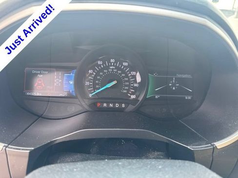 Used 2019 Ford Edge SEL w/ Equipment Group 201A FWD image 11