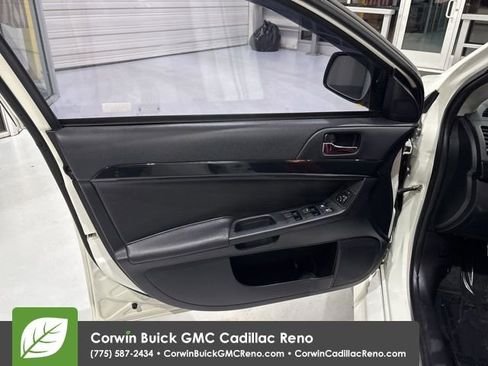 Used 2014 Mitsubishi Lancer Evolution GSR image 9