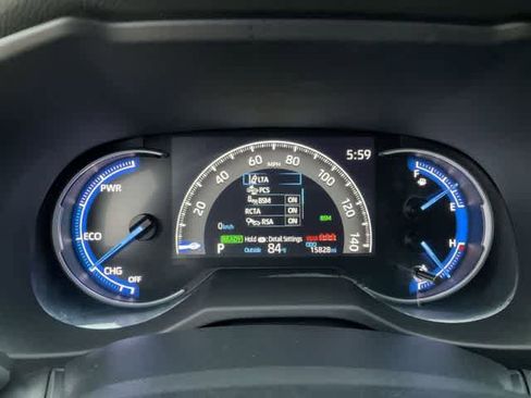 Used 2024 Toyota RAV4 SE image 25