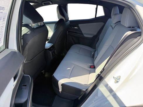 New 2026 Subaru Uncharted AWD image 16