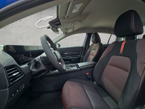 New 2026 Nissan Sentra SR w/ SR All Weather Package FWD image 19