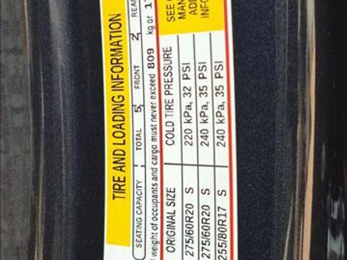 Used 2022 Chevrolet Silverado 1500 RST w/ Z71 Off-Road Package AWD/4WD image 25