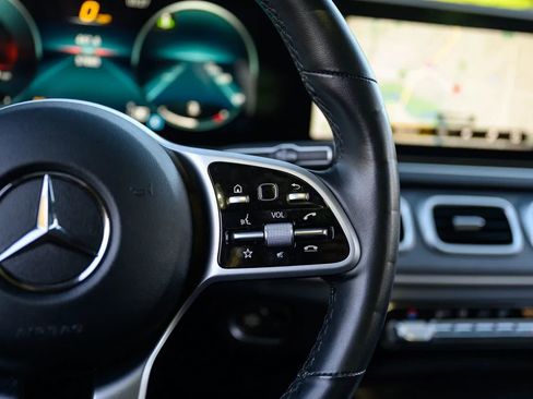 Used 2021 Mercedes-Benz GLE 350 GLE 350 Sport Utility 4D w/ Premium Package image 36