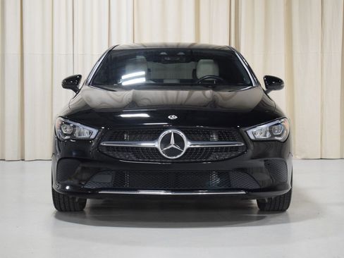 Used 2023 Mercedes-Benz CLA 250 4MATIC image 8