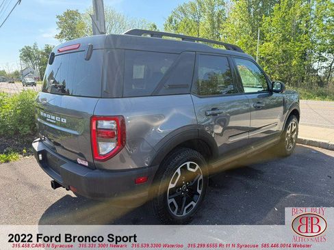 Used 2022 Ford Bronco Sport Outer Banks w/ Tech Package AWD/4WD image 3