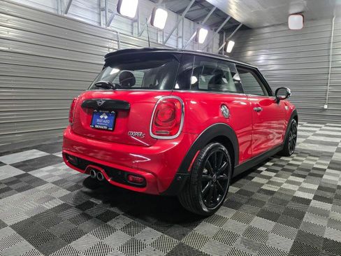 Used 2019 MINI Cooper S w/ Signature Upholstery Package FWD image 5