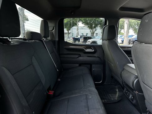 Used 2023 Chevrolet Silverado 1500 LT AWD/4WD image 29