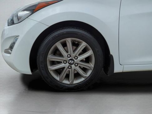 Used 2015 Hyundai Elantra SE w/ Option Group 03 FWD image 24